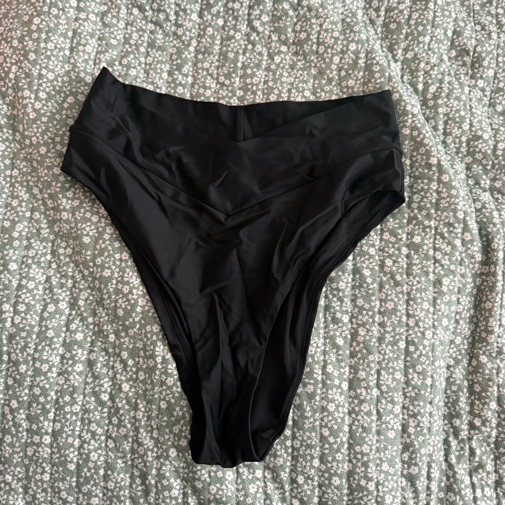 Aerie crossover bikini bottoms